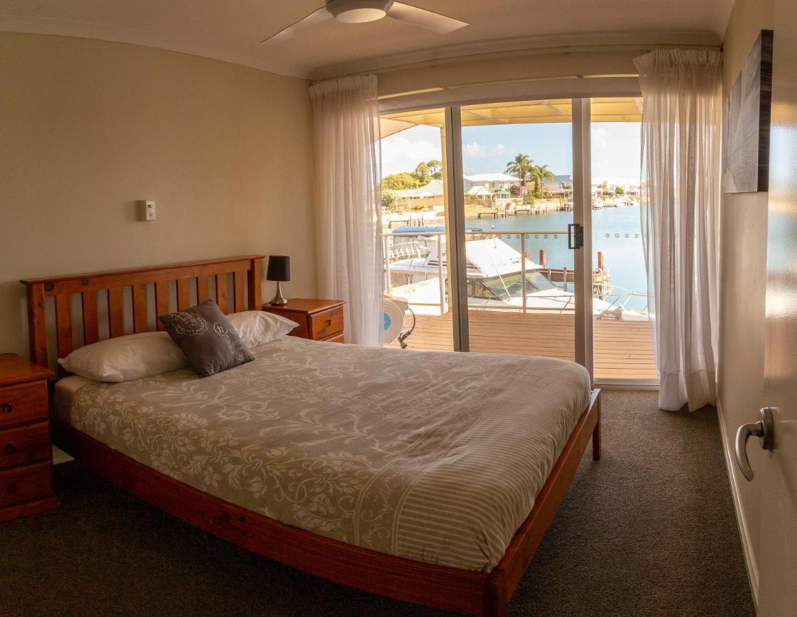 Waterside Canal Dreams Villa Mandurah Luaran gambar