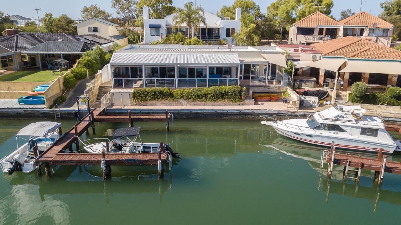 Waterside Canal Dreams Villa Mandurah Luaran gambar